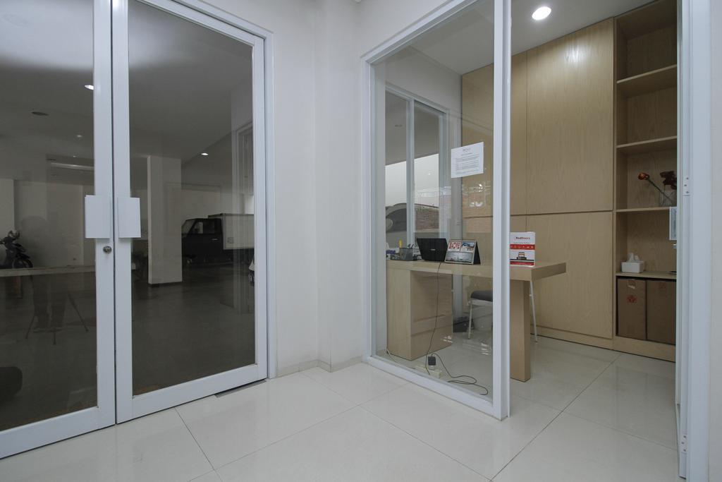 Mk House Scbd Hotel Jakarta Exterior photo